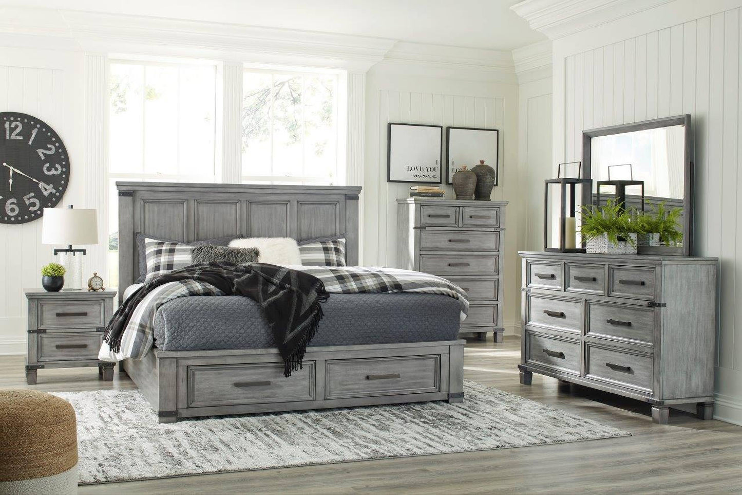 Ashley Russelyn Gray Platform Storage Bedroom Set